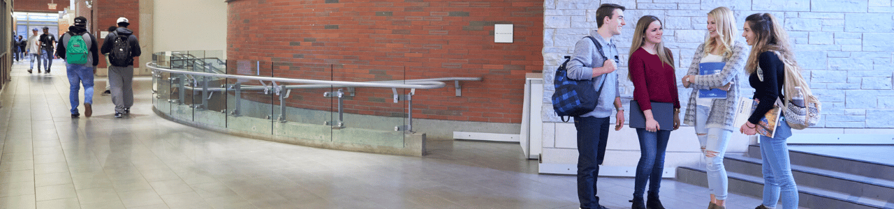 K_Landing_UA Hallway
